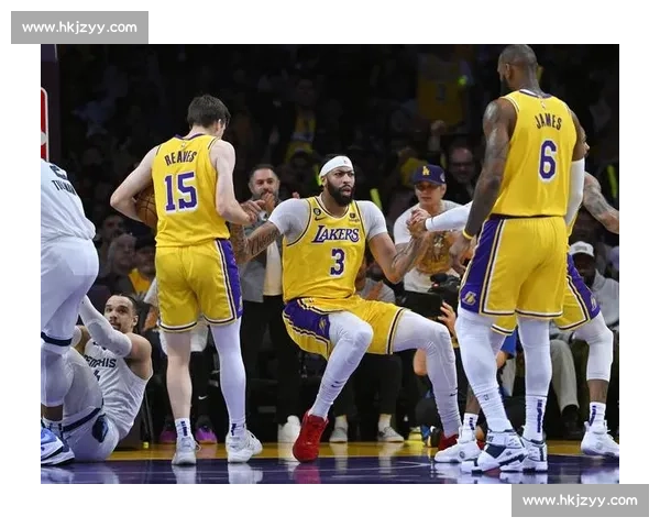 湖人对阵热火总决赛第一场直播揭幕战精彩纷呈谁能先拔头筹